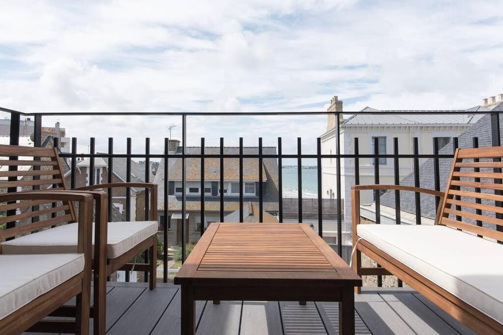 Appartement 4 étoiles vue mer et bord de plage Chez Odette Saint-Malo Exterior foto